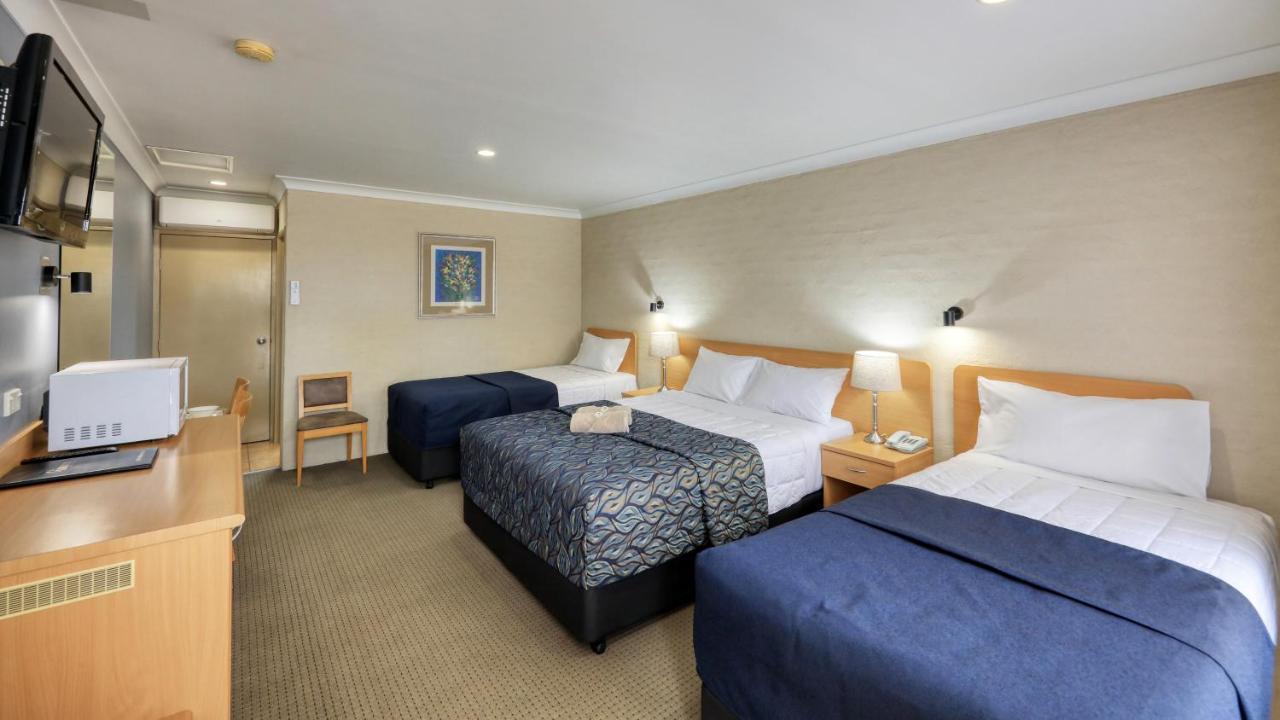 Motel Edward Parry And 4*